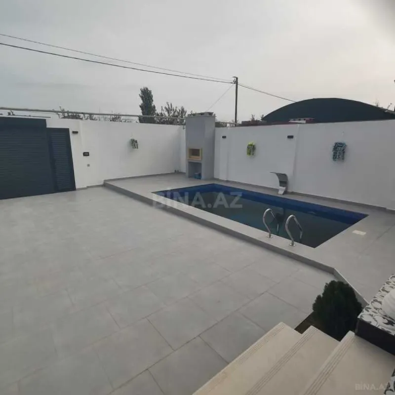Satılır 4 otaqlı həyət evi 140 m²