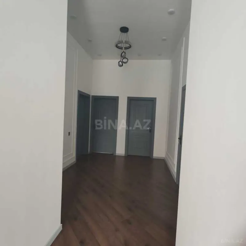 Satılır 4 otaqlı həyət evi 140 m²