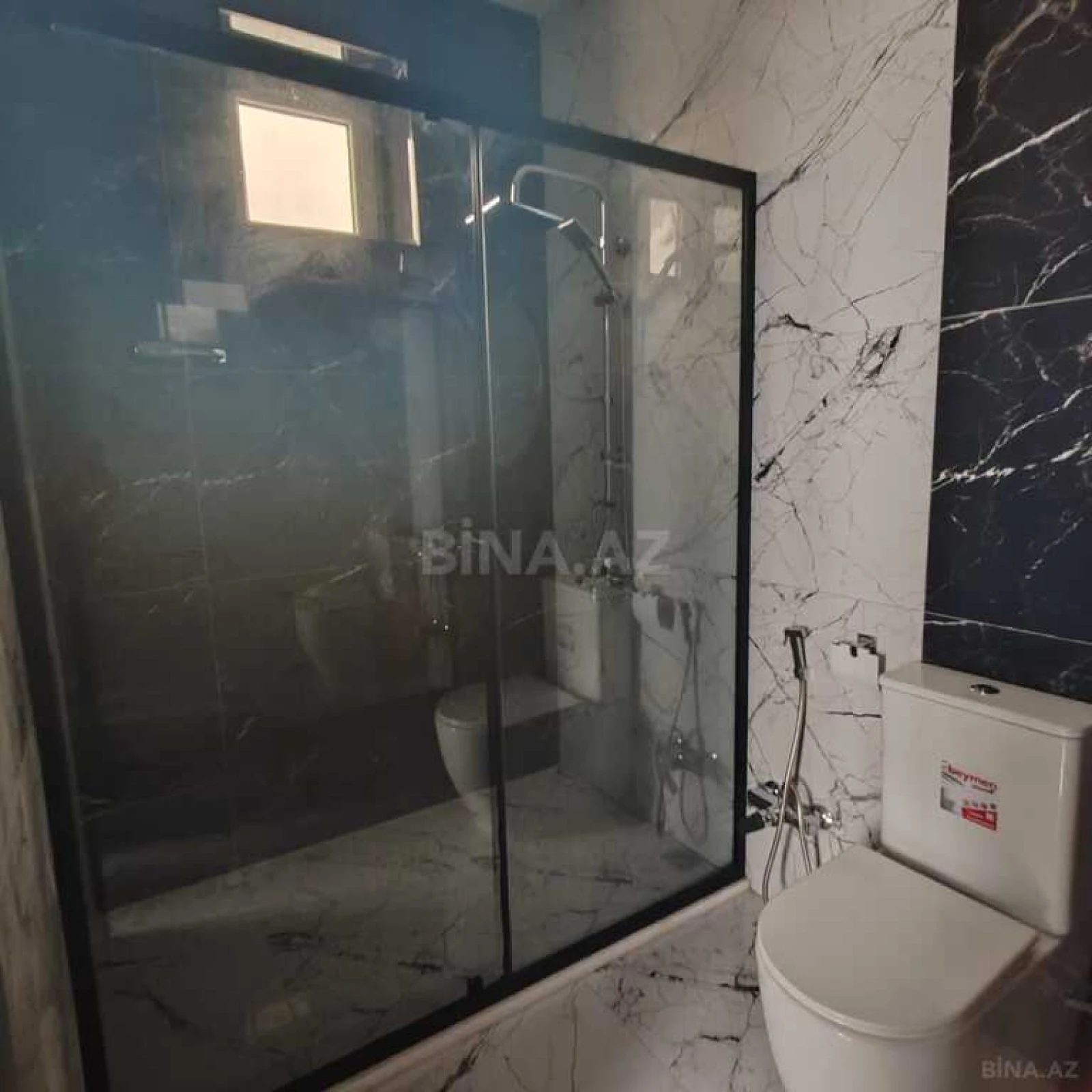 Satılır 4 otaqlı həyət evi 140 m²