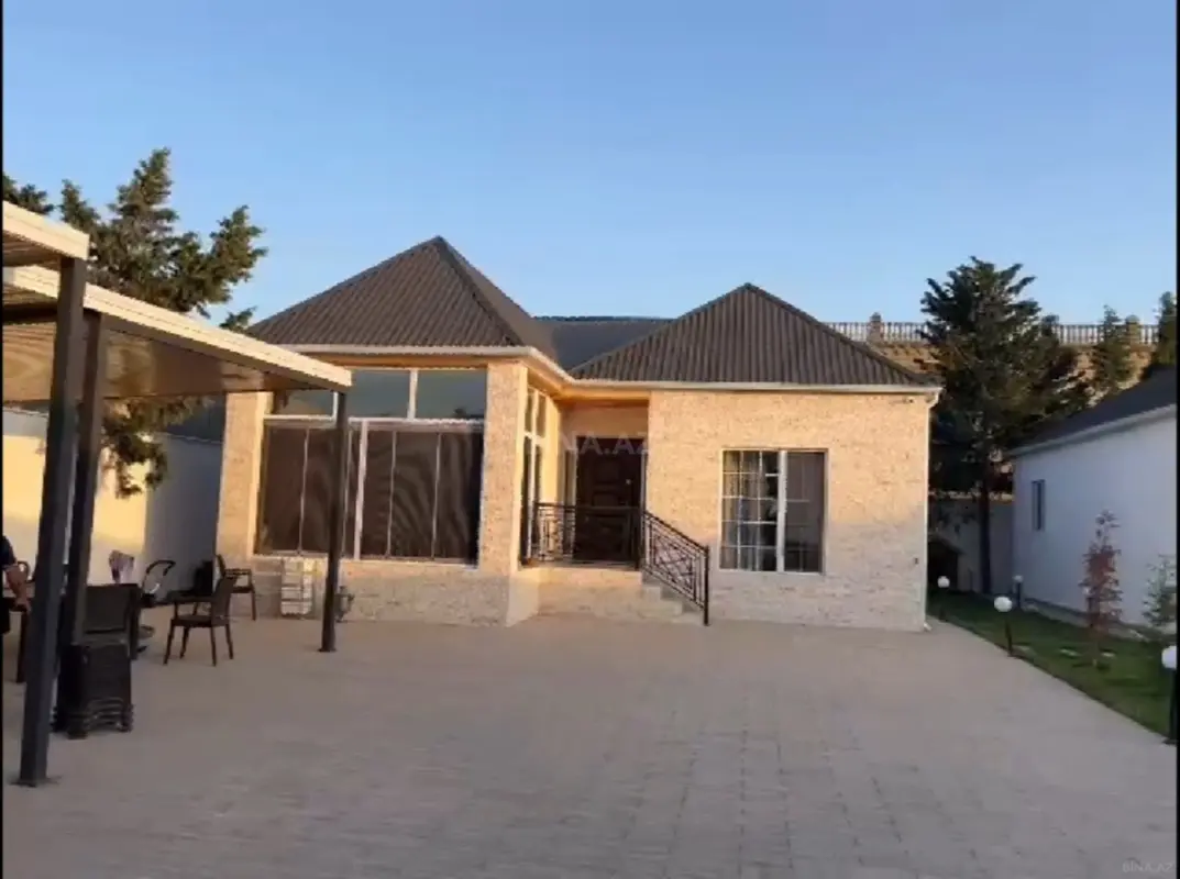 Satılır 4 otaqlı həyət evi 120 m²
