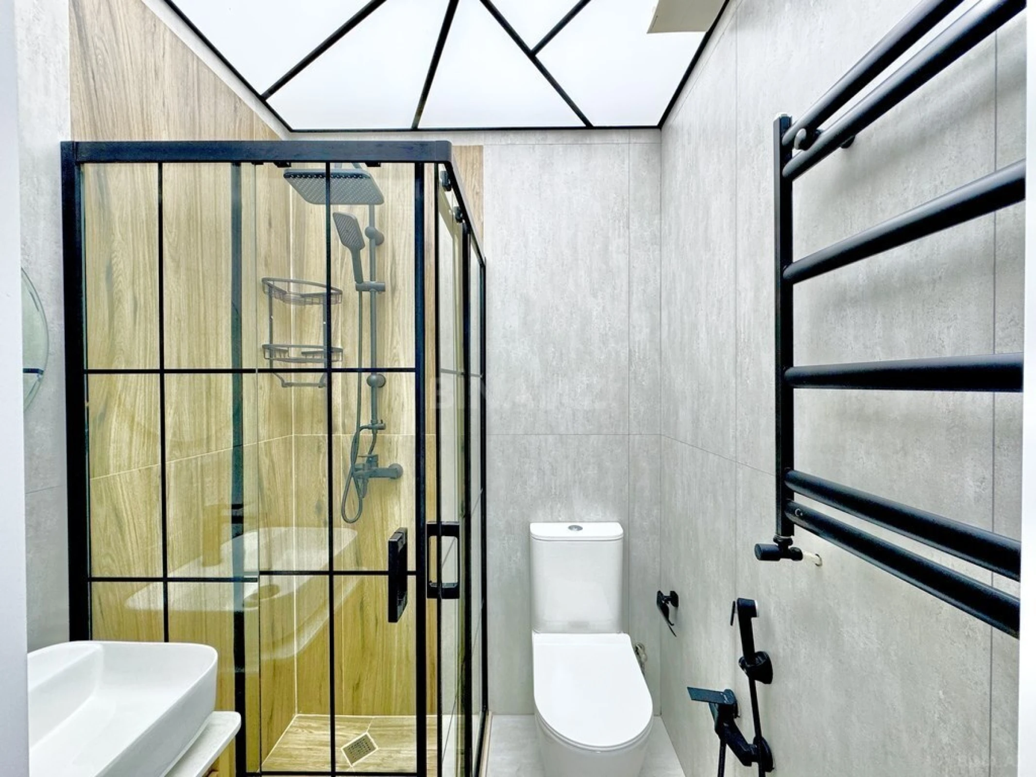 Satılır 2 otaqlı mənzil 40 m²