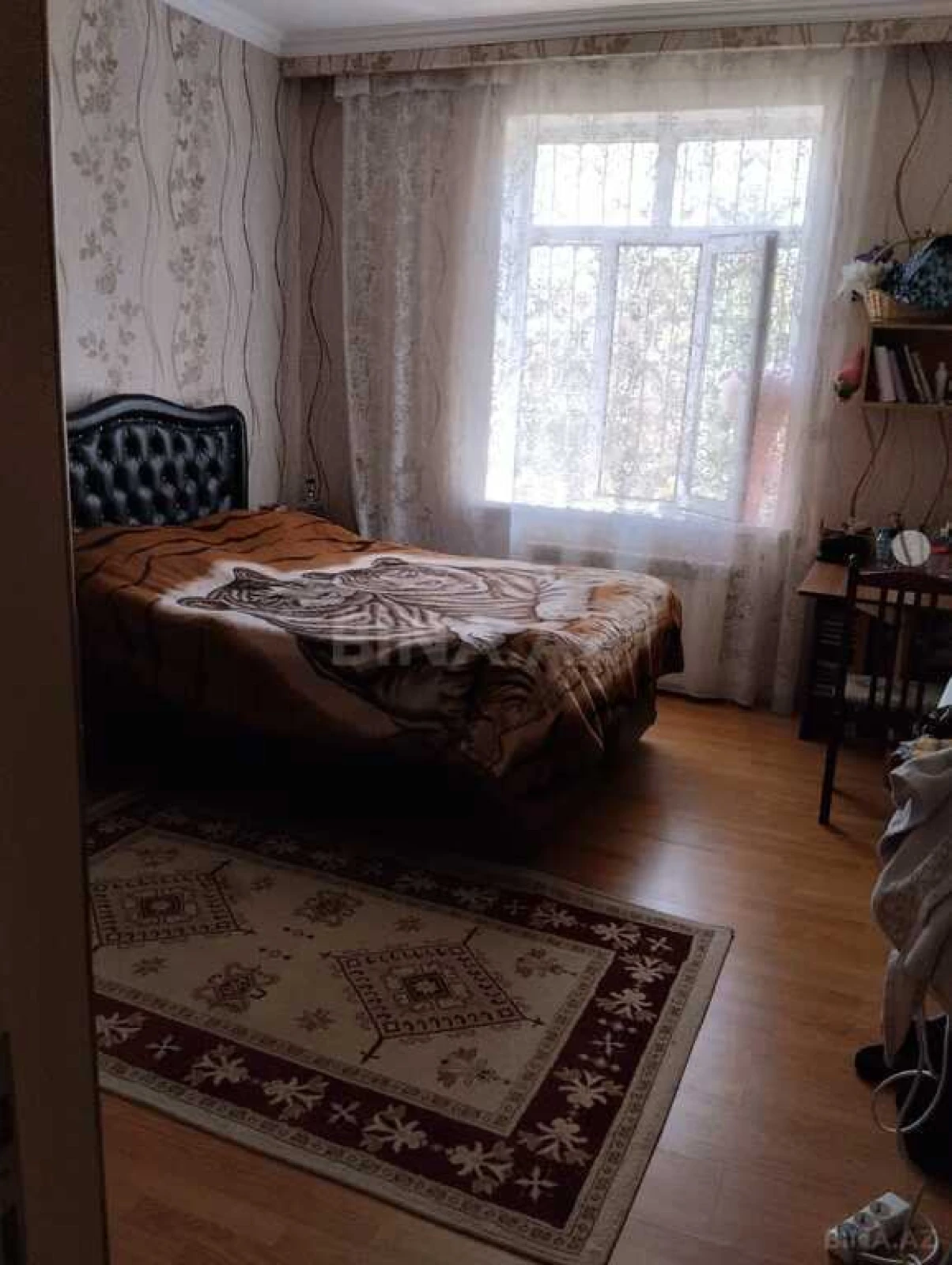 Satılır 7 otaqlı həyət evi 200 m²
