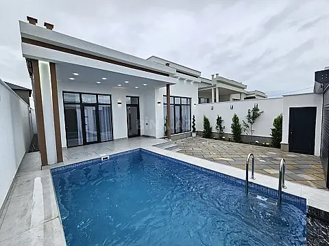 Satılır 4 otaqlı həyət evi 120 m²