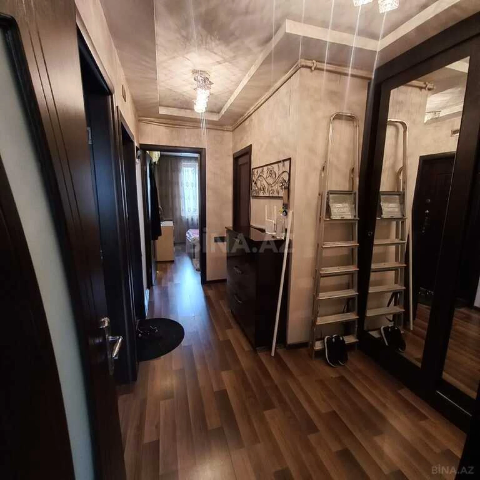 Satılır 2 otaqlı mənzil 65 m²