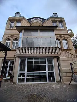 Satılır obyekt 750 m²