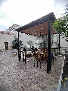 Satılır obyekt 750 m²