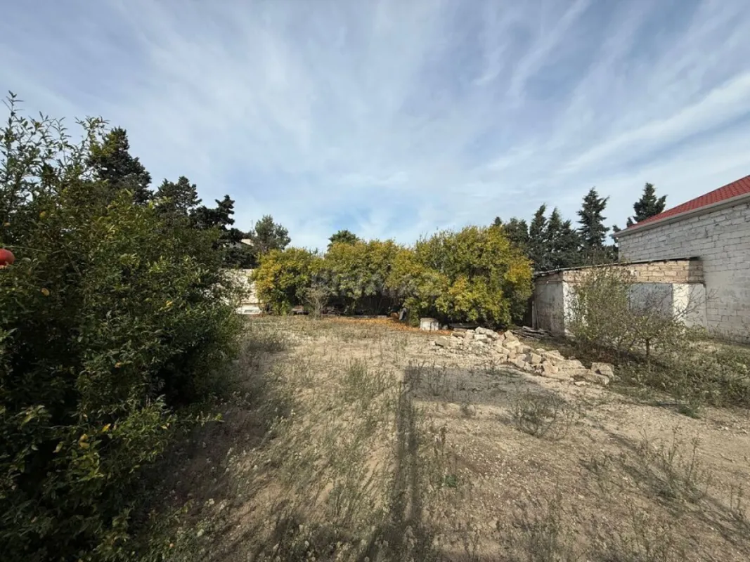 Satılır torpaq sahəsi 6 m²