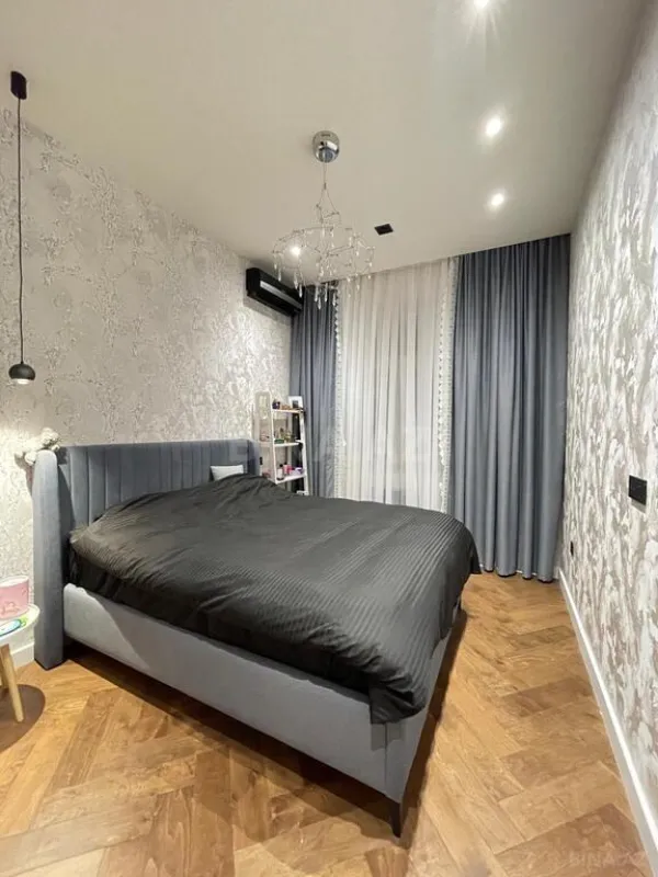 Satılır 2 otaqlı mənzil 60 m²