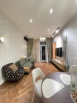 Satılır 2 otaqlı mənzil 60 m²