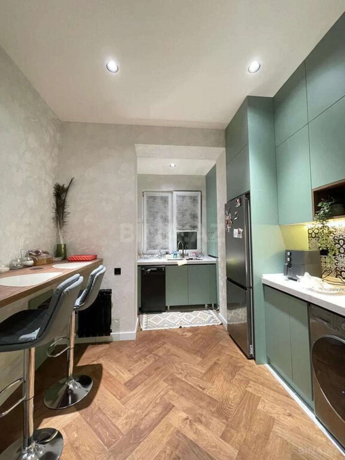 Satılır 2 otaqlı mənzil 60 m²