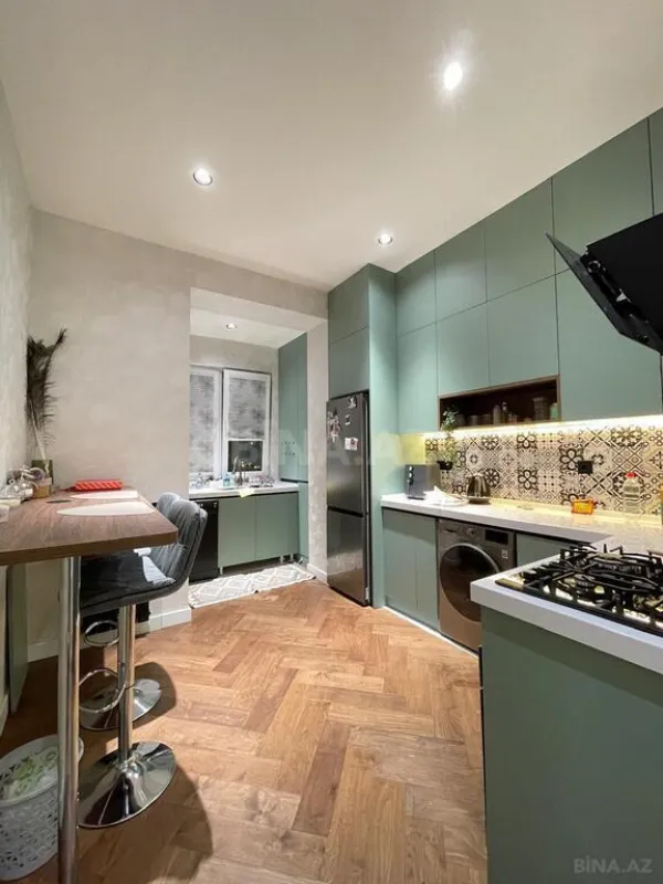 Satılır 2 otaqlı mənzil 60 m²