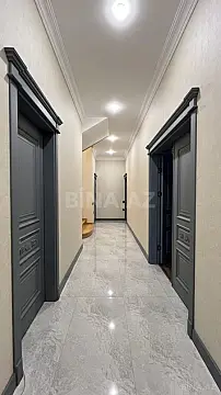 Satılır 5 otaqlı həyət evi 330 m²