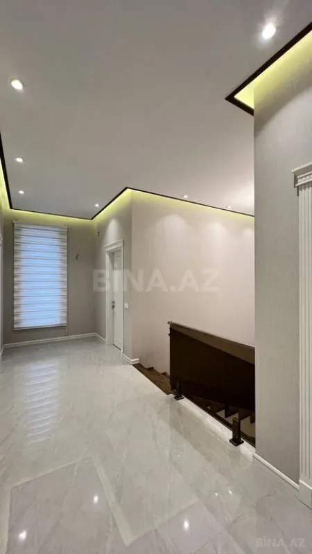 Satılır 7 otaqlı həyət evi 400 m²