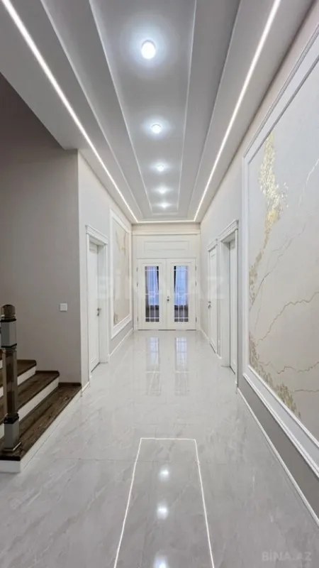 Satılır 7 otaqlı həyət evi 400 m²