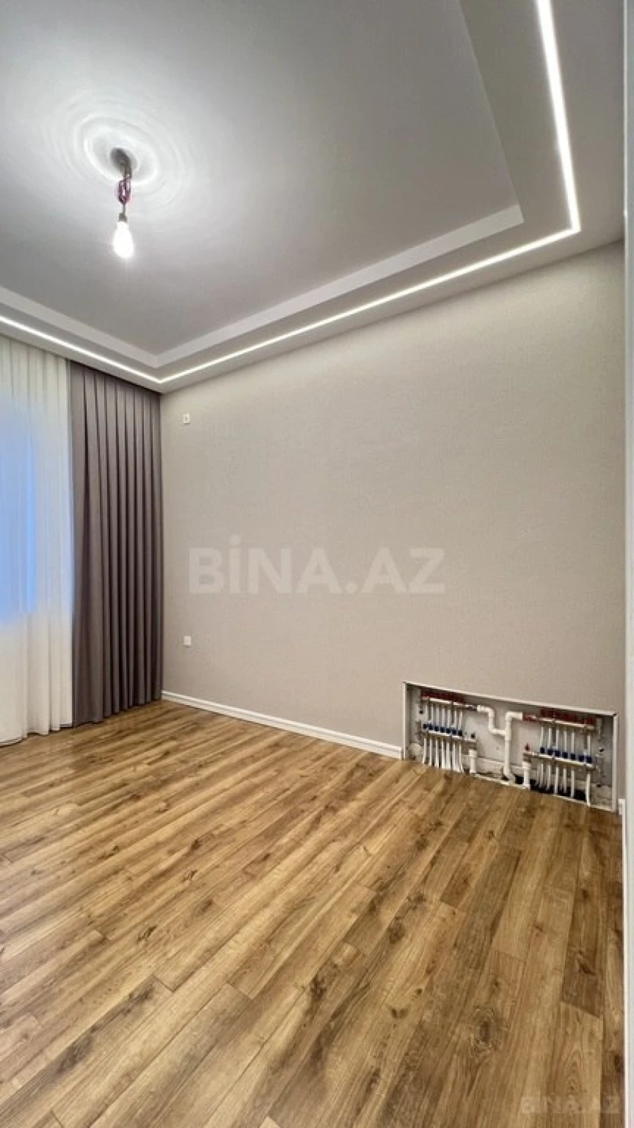 Satılır 7 otaqlı həyət evi 400 m²
