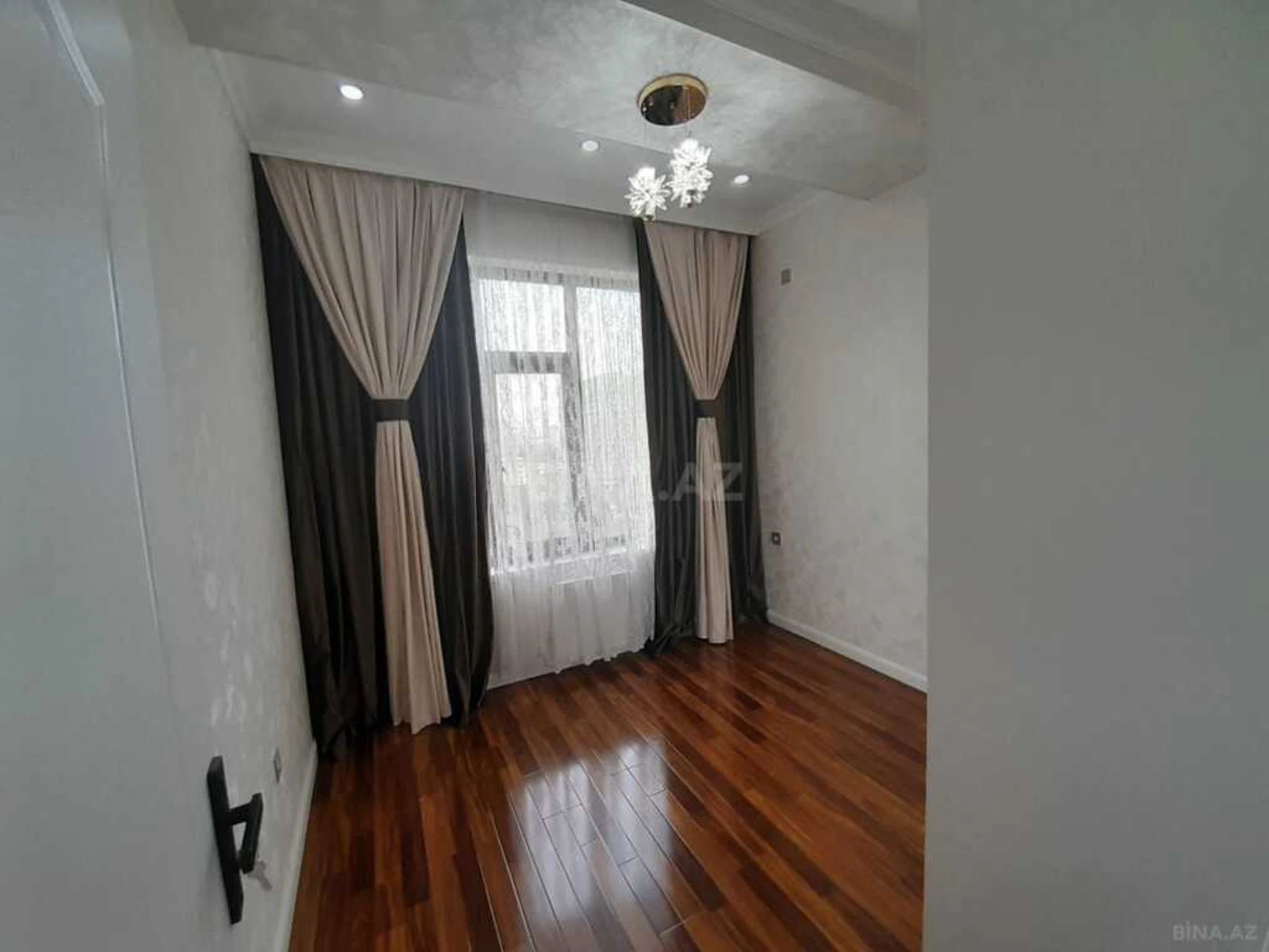 Satılır 3 otaqlı mənzil 80 m²