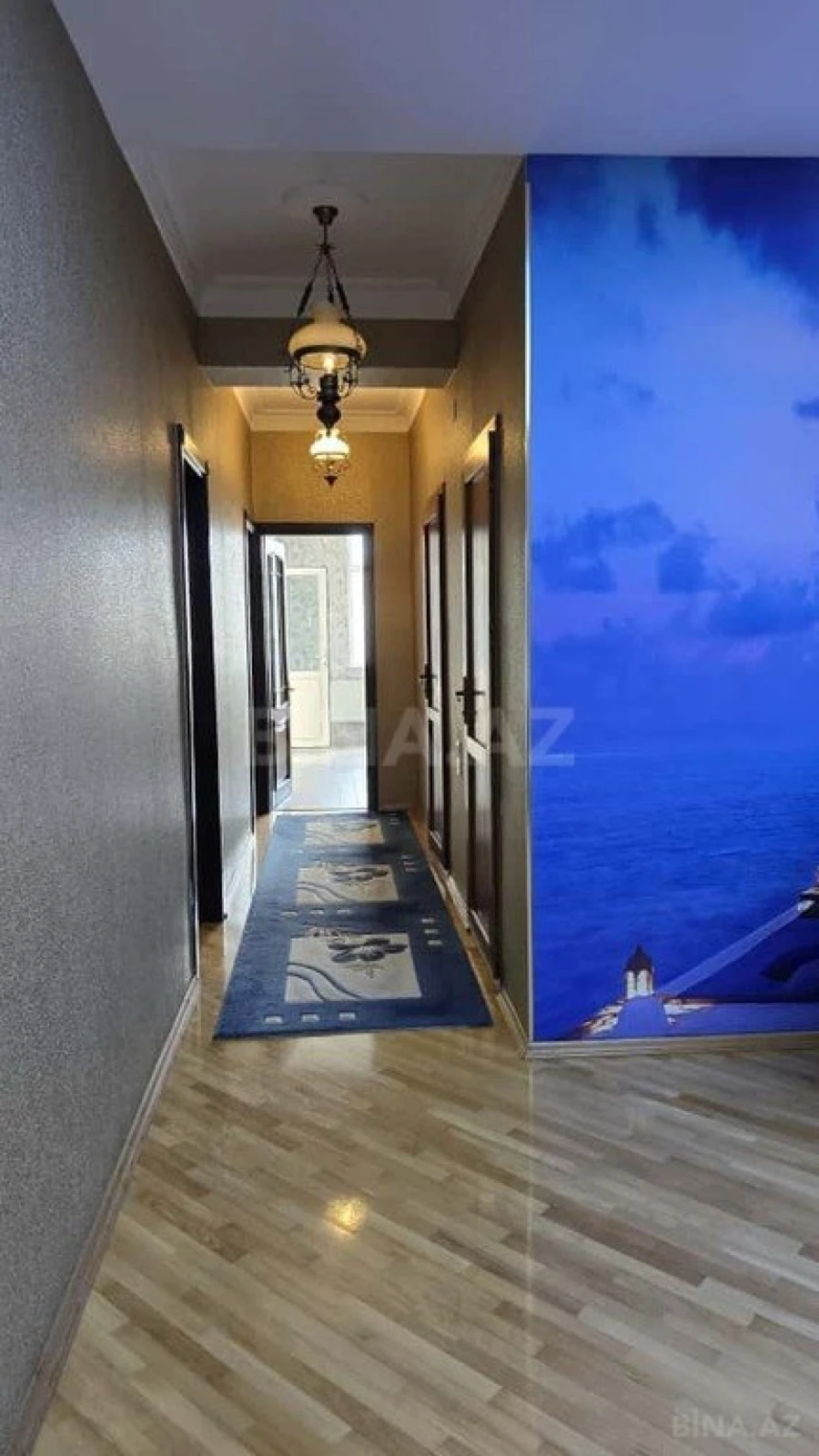 Satılır 3 otaqlı mənzil 126 m²