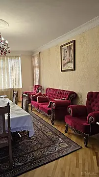 Satılır 3 otaqlı mənzil 126 m²
