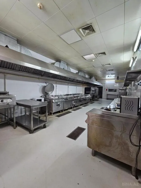 Kirayə verilir obyekt 1000 m²