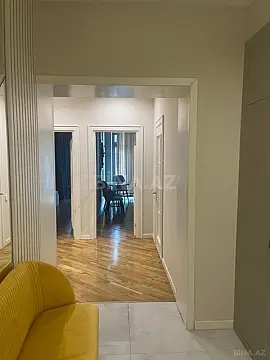 Satılır 2 otaqlı mənzil 98 m²