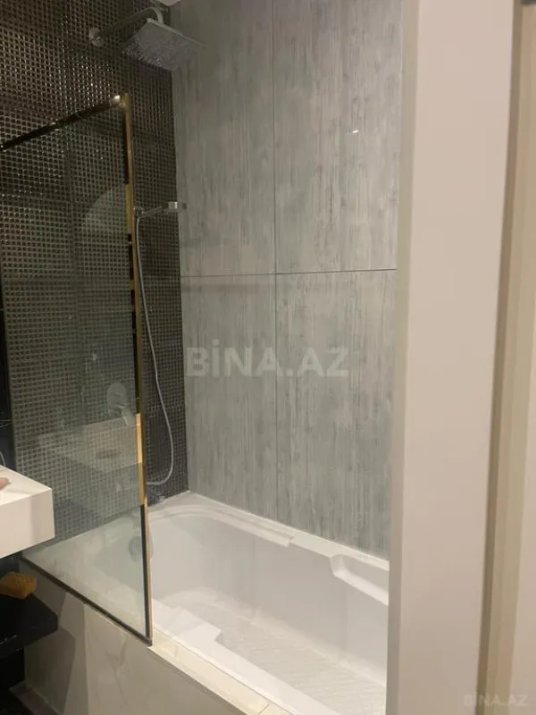 Satılır 2 otaqlı mənzil 98 m²