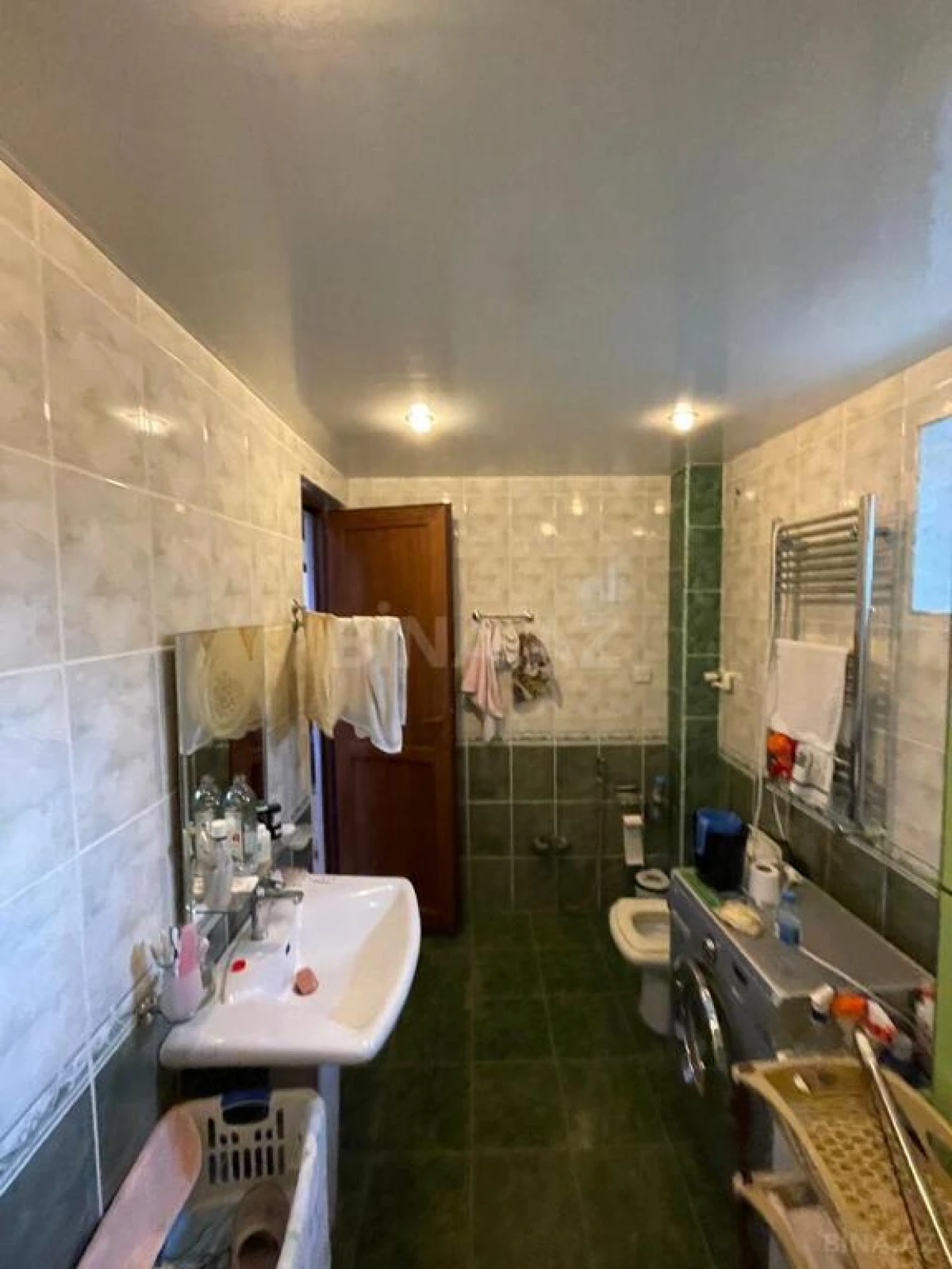 Satılır 5 otaqlı həyət evi 165 m²