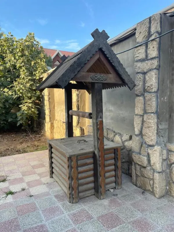 Satılır 5 otaqlı həyət evi 165 m²