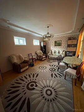 Satılır 5 otaqlı həyət evi 165 m²