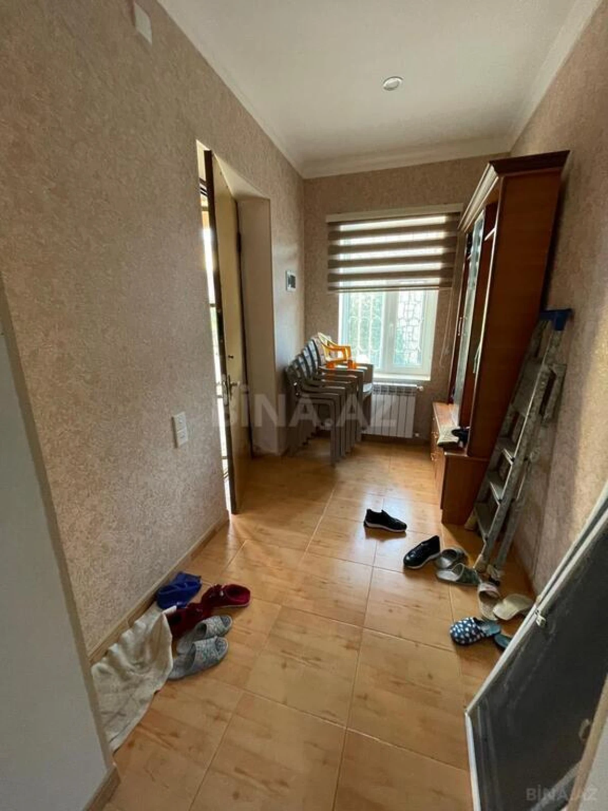 Satılır 5 otaqlı həyət evi 165 m²