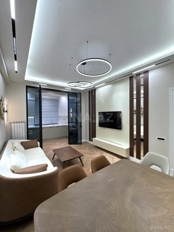 Satılır 2 otaqlı mənzil 68 m²
