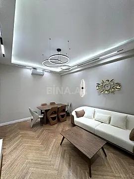 Satılır 2 otaqlı mənzil 68 m²