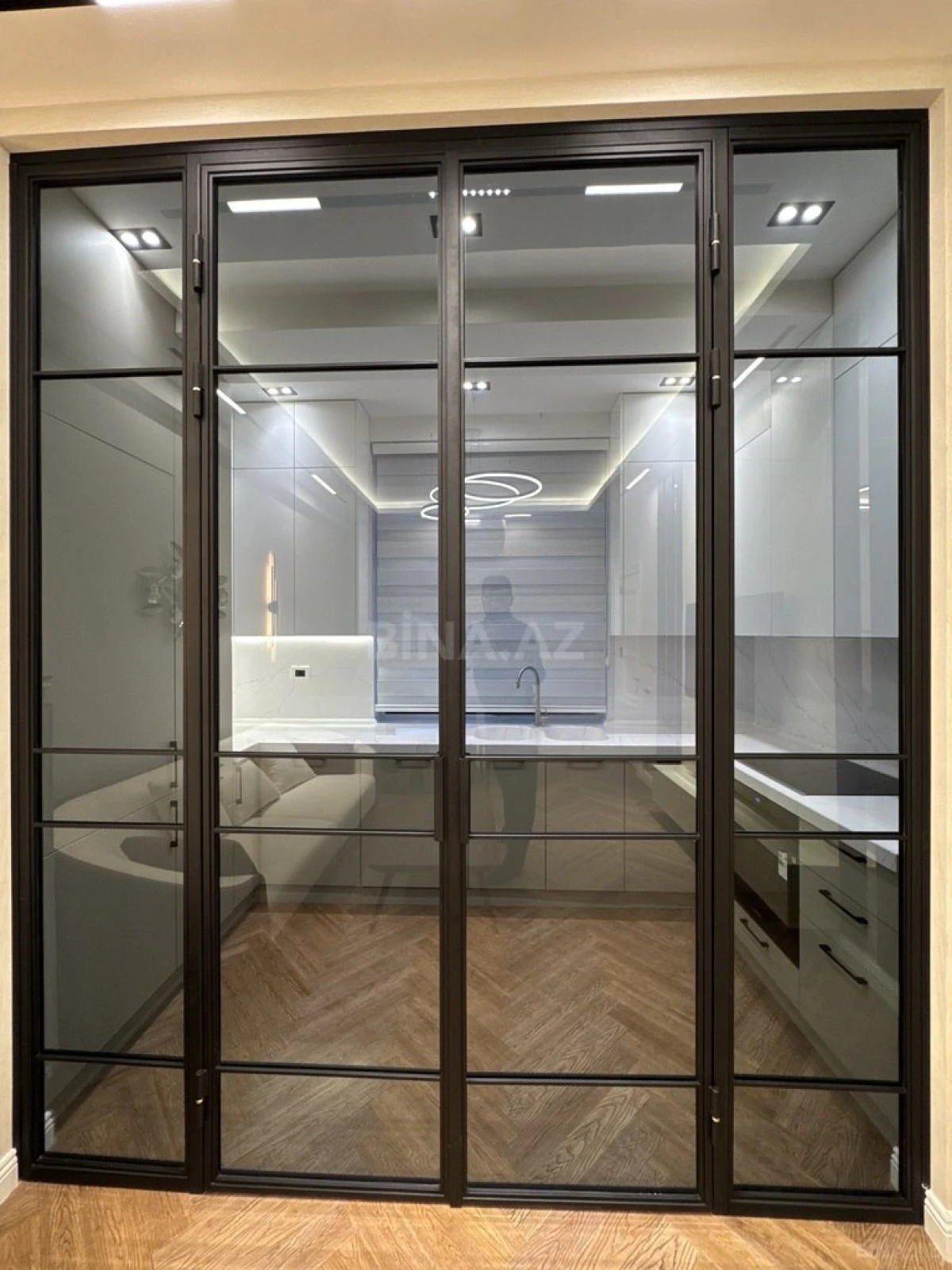 Satılır 2 otaqlı mənzil 68 m²