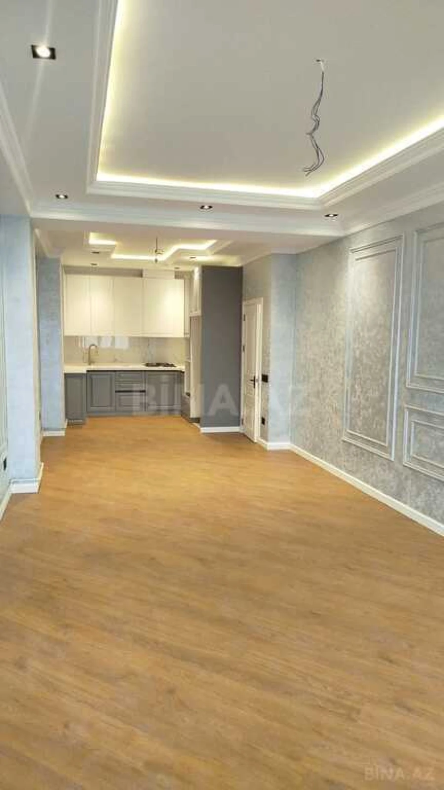 Satılır 3 otaqlı mənzil 114 m²