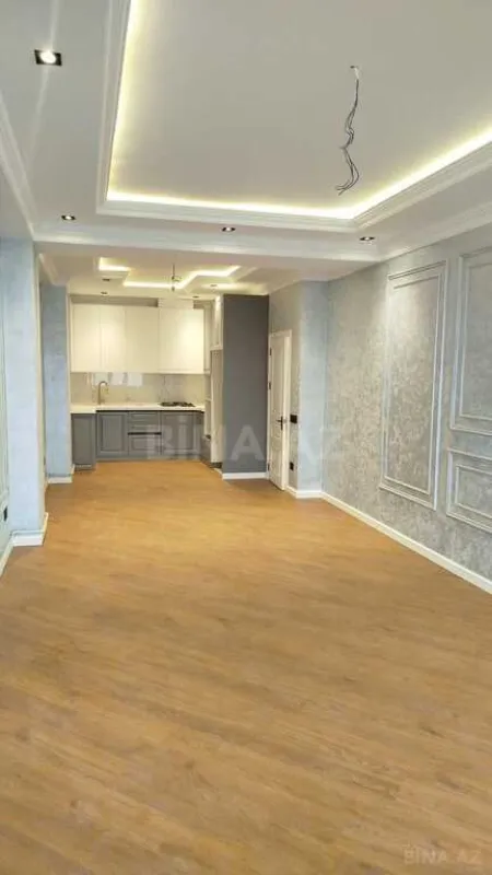 Satılır 3 otaqlı mənzil 114 m²