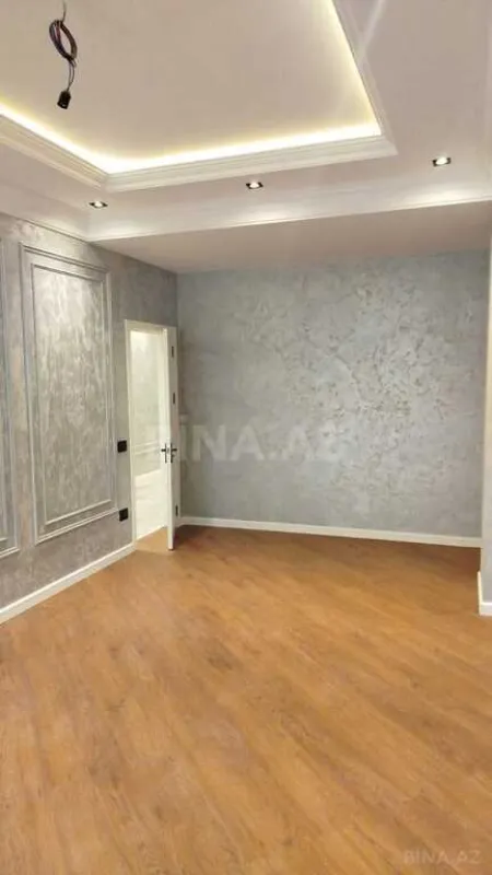 Satılır 3 otaqlı mənzil 114 m²