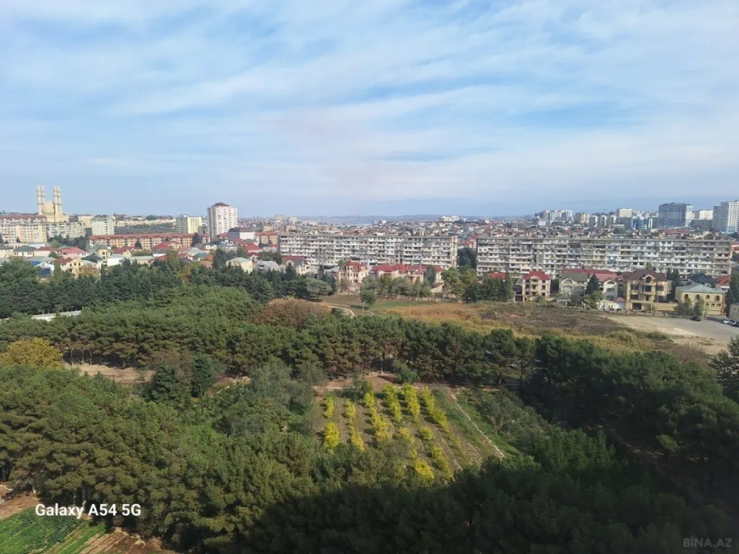 Satılır 2 otaqlı mənzil 100 m²