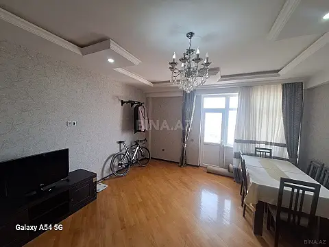 Satılır 2 otaqlı mənzil 100 m²