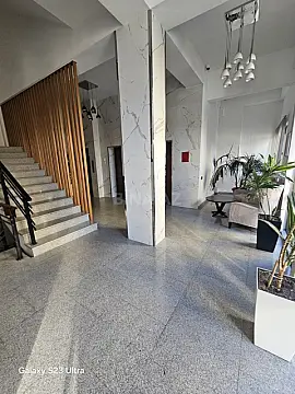 Satılır 3 otaqlı mənzil 140 m²