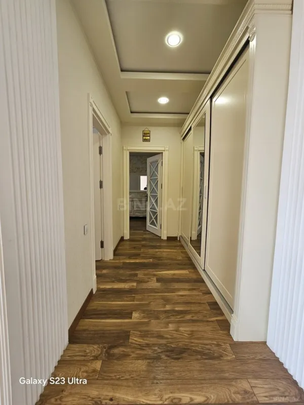 Satılır 3 otaqlı mənzil 140 m²