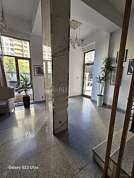 Satılır 3 otaqlı mənzil 140 m²