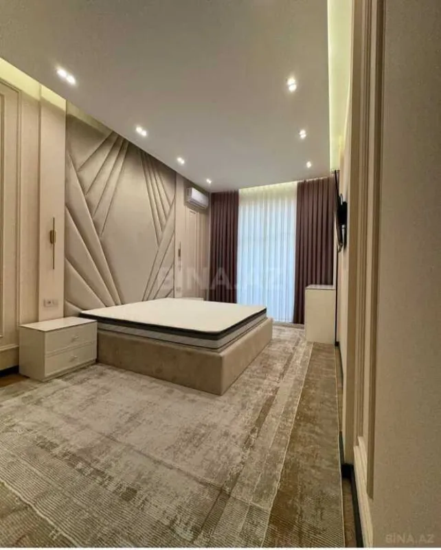 Kirayə verilir 3 otaqlı mənzil 140 m²