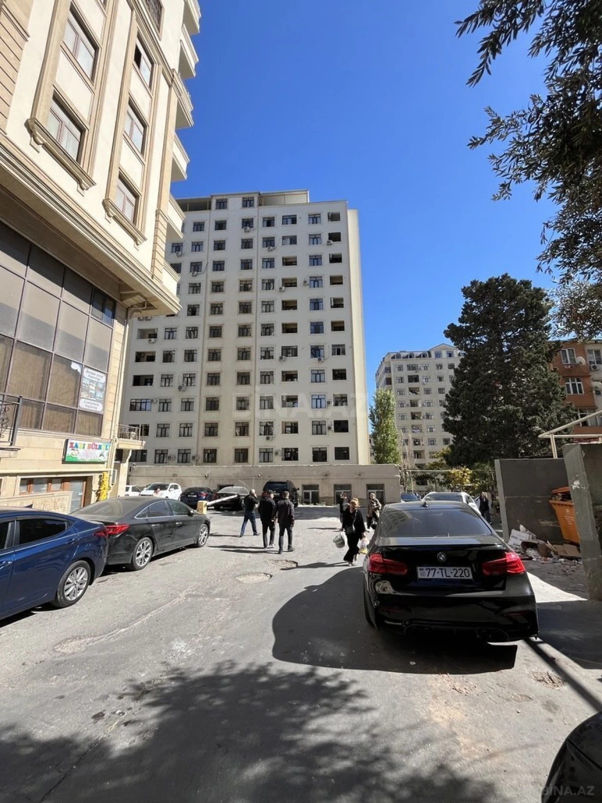 Satılır 3 otaqlı mənzil 77 m²