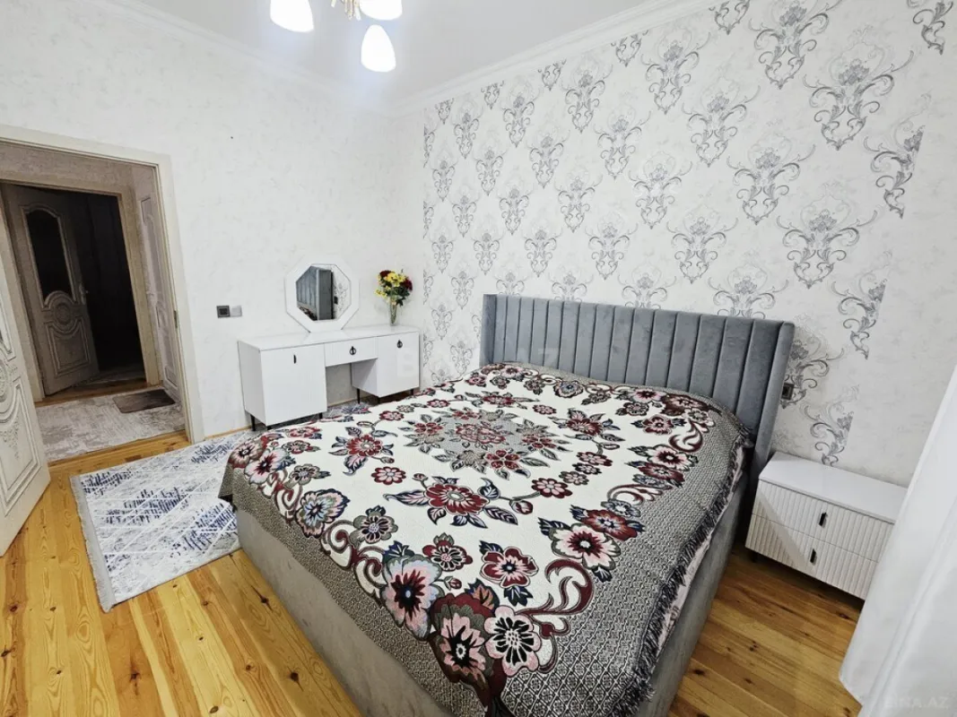 Satılır 4 otaqlı həyət evi 120 m²