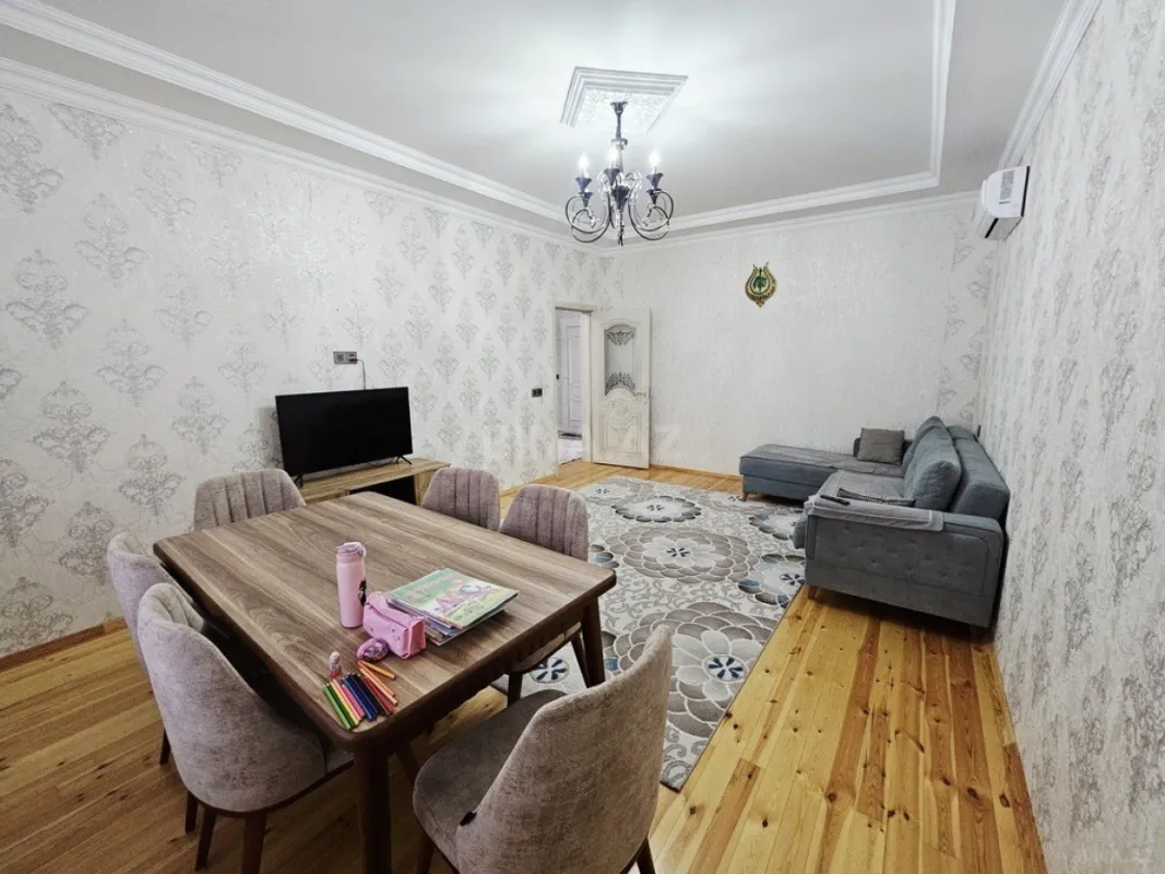Satılır 4 otaqlı həyət evi 120 m²