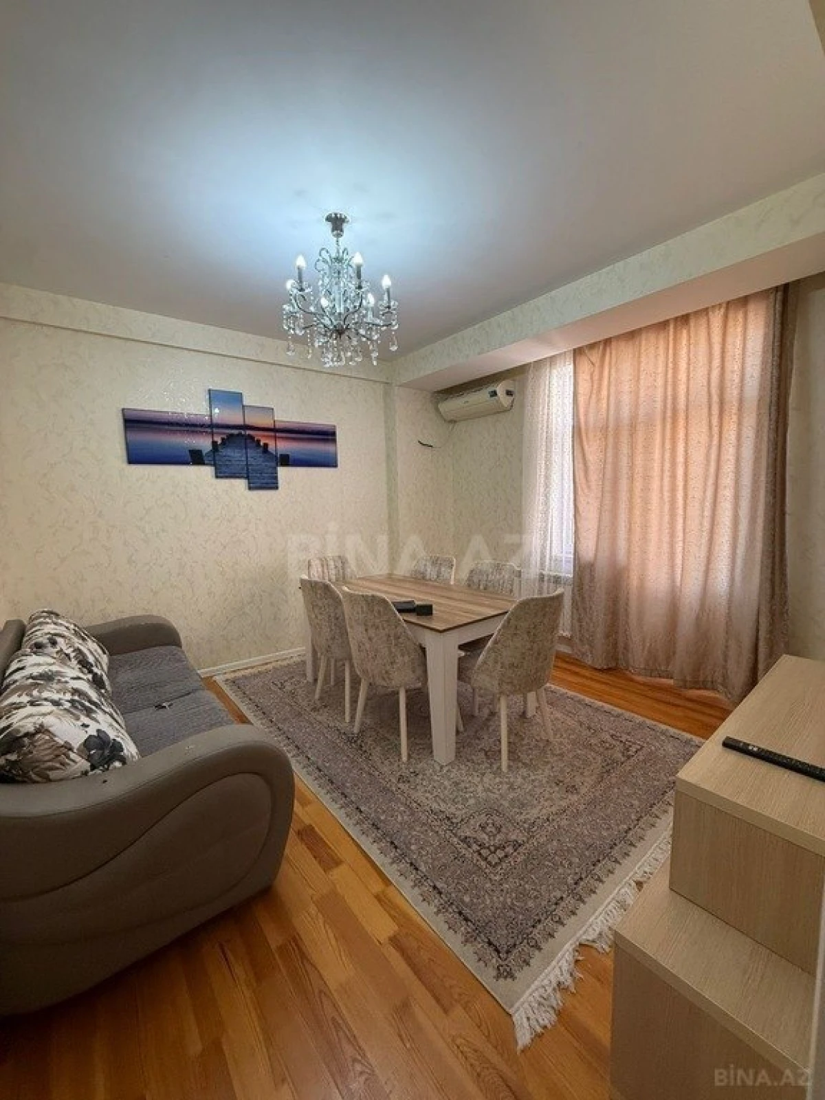 Satılır 3 otaqlı mənzil 90 m²