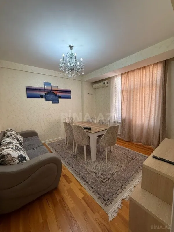 Satılır 3 otaqlı mənzil 90 m²