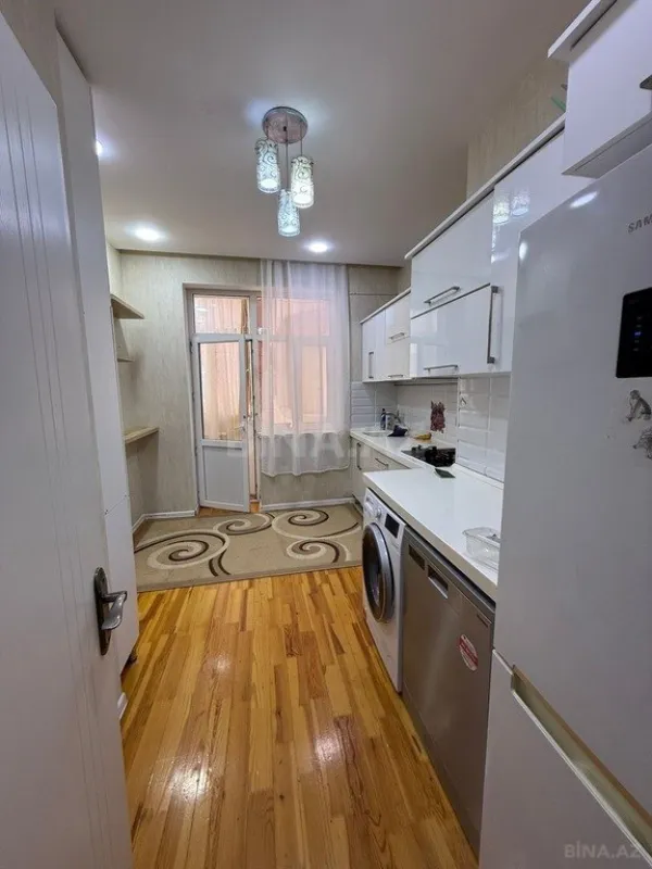 Satılır 3 otaqlı mənzil 90 m²