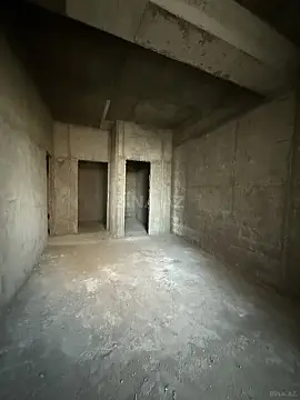 Satılır 4 otaqlı mənzil 150 m²