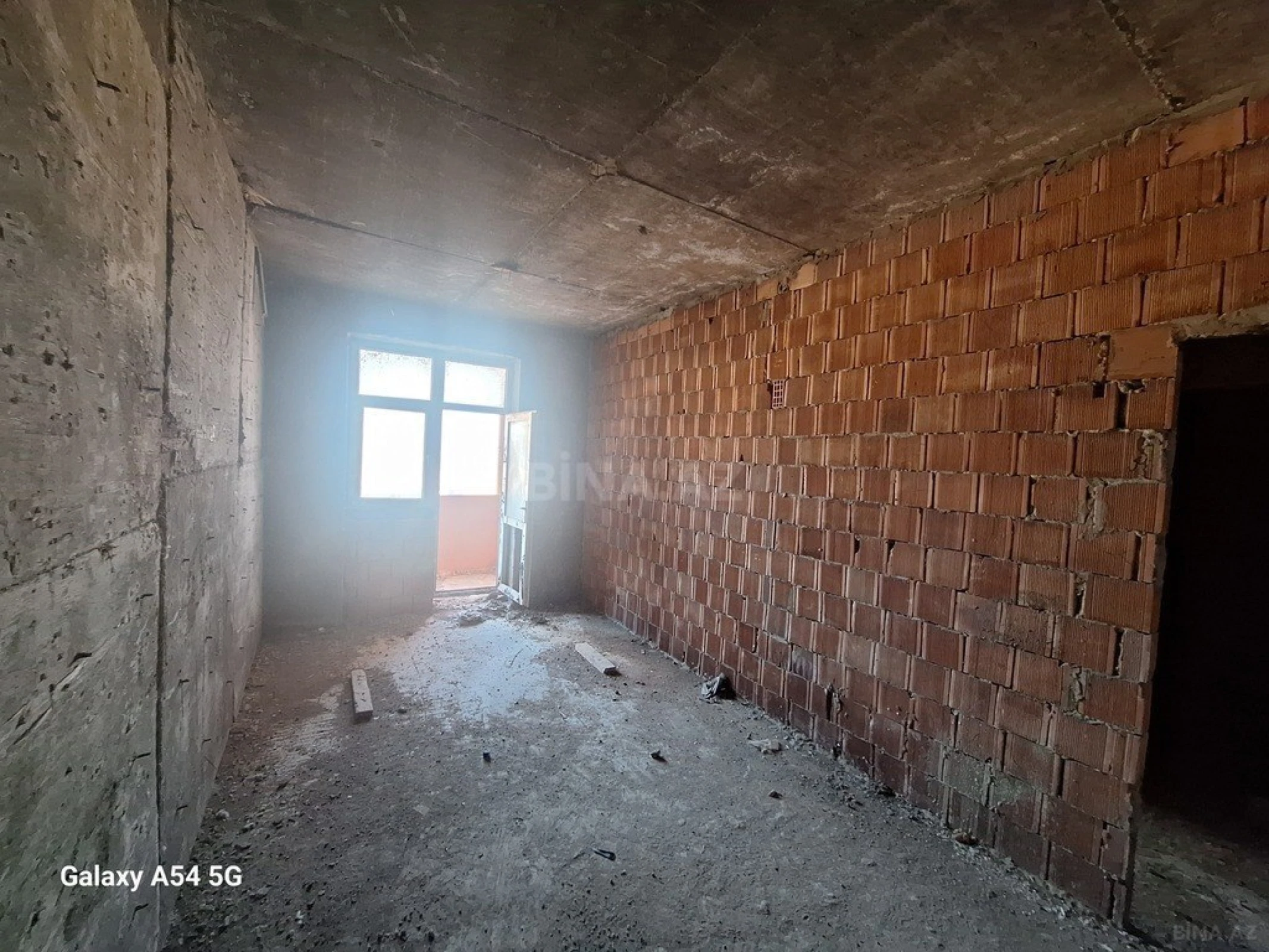 Satılır 1 otaqlı mənzil 50 m²