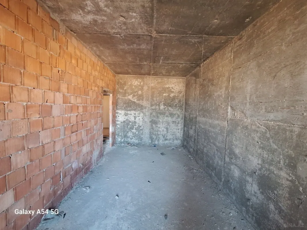 Satılır 1 otaqlı mənzil 50 m²